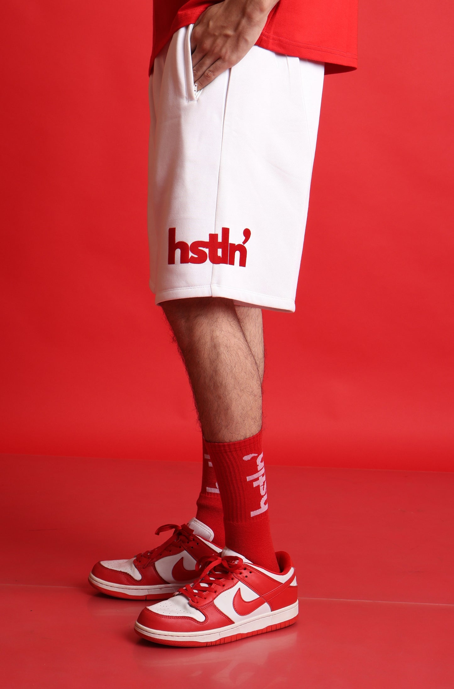 hstln' shorts - vintage white.