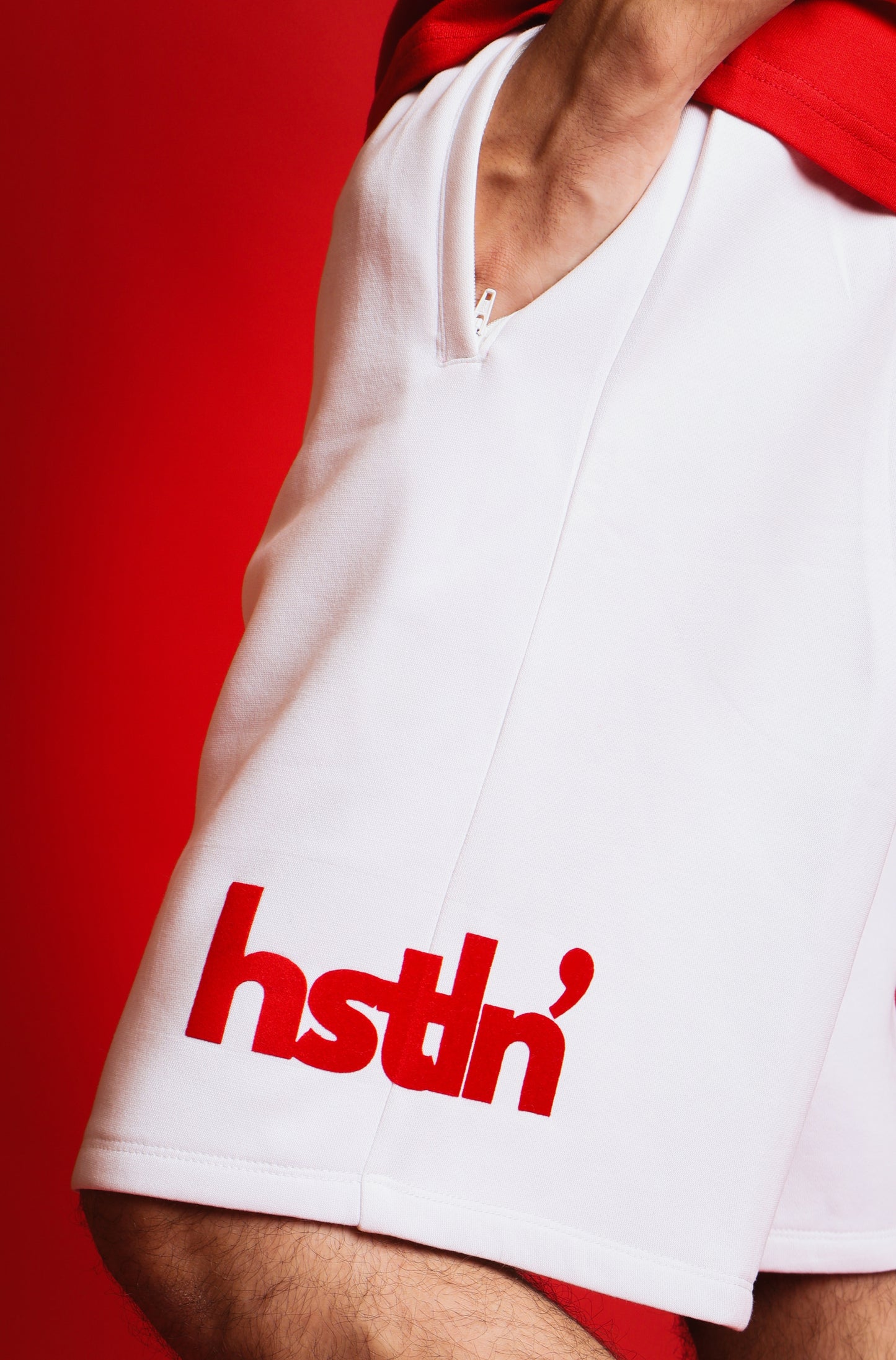 hstln' shorts - vintage white.